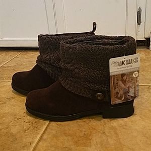 MUK LUKS Pattrice Boots size 8